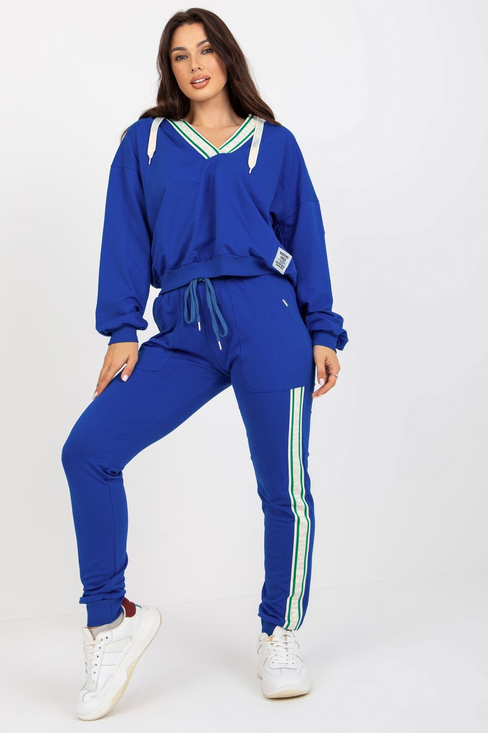 Conjunto modelo 172723 Relevance
