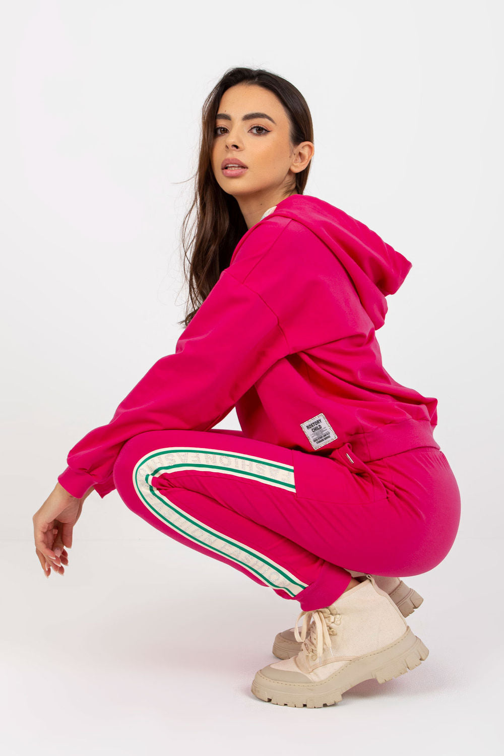 Conjunto modelo 172724 Relevance