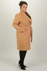 Abrigo talla grande modelo 173081 Karko