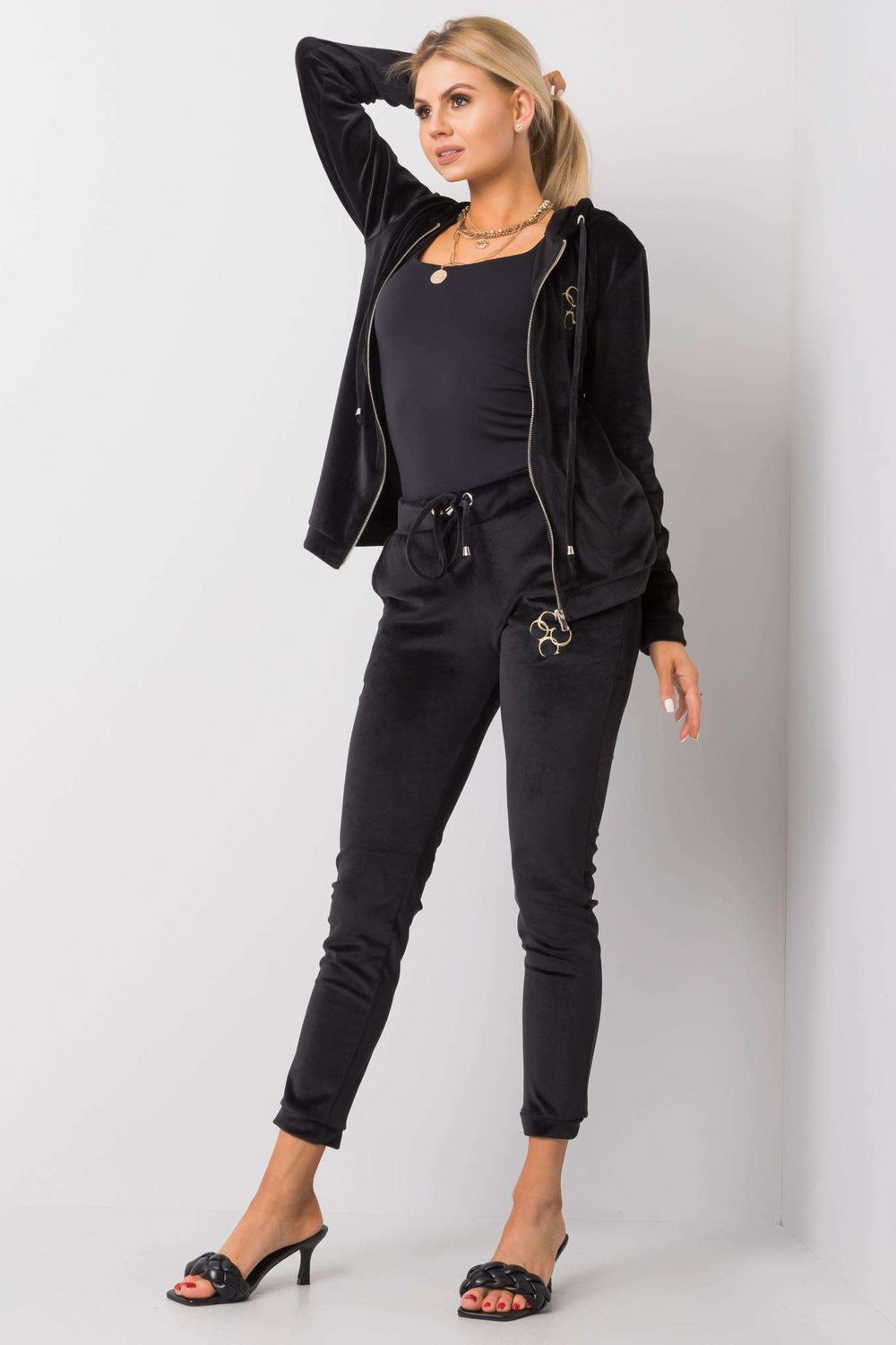 Conjunto modelo 173385 Relevancia