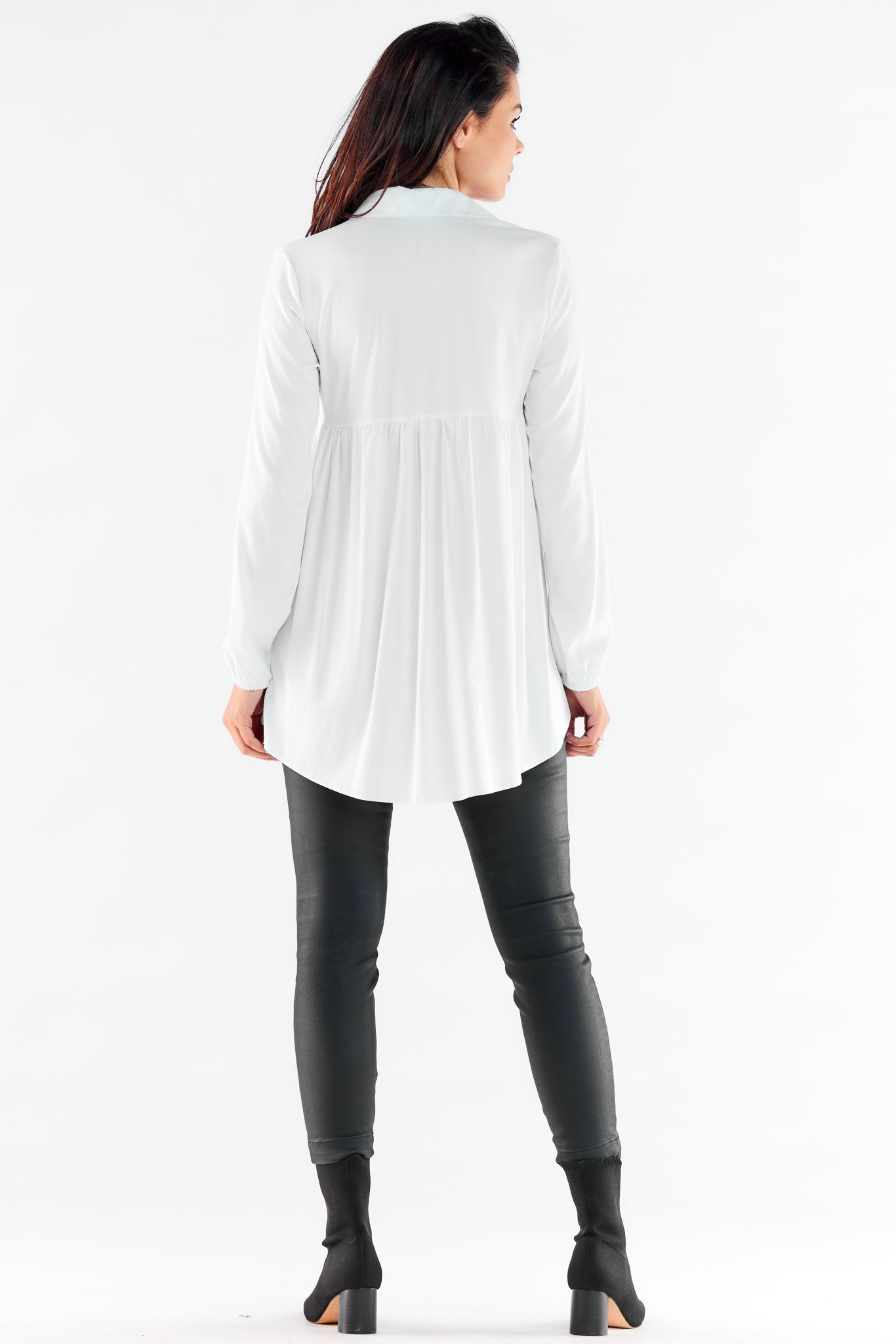 Camisa manga larga modelo 173913 awama