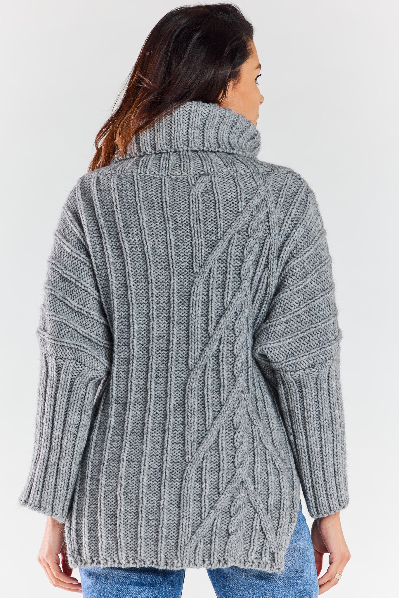 Jersey de cuello alto modelo 173936 awama