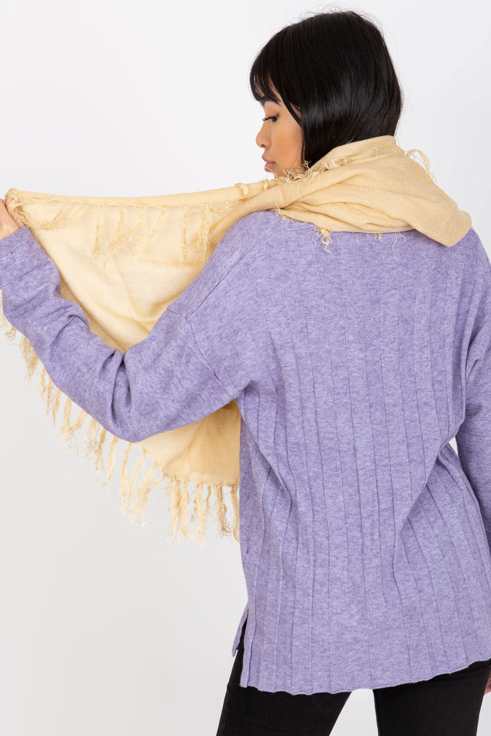 Mantón modelo 174884 AT