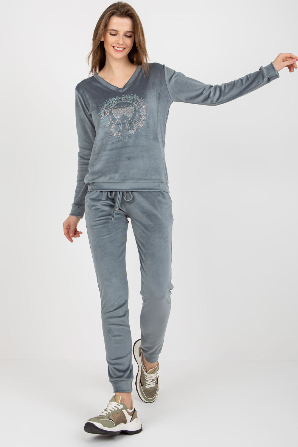 Conjunto modelo 177070 Relevance