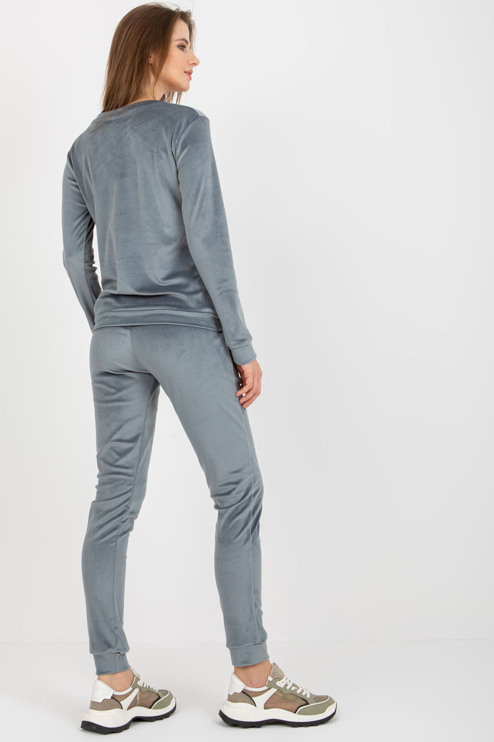 Conjunto modelo 177070 Relevance