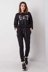 Conjunto modelo 177094 Relevance