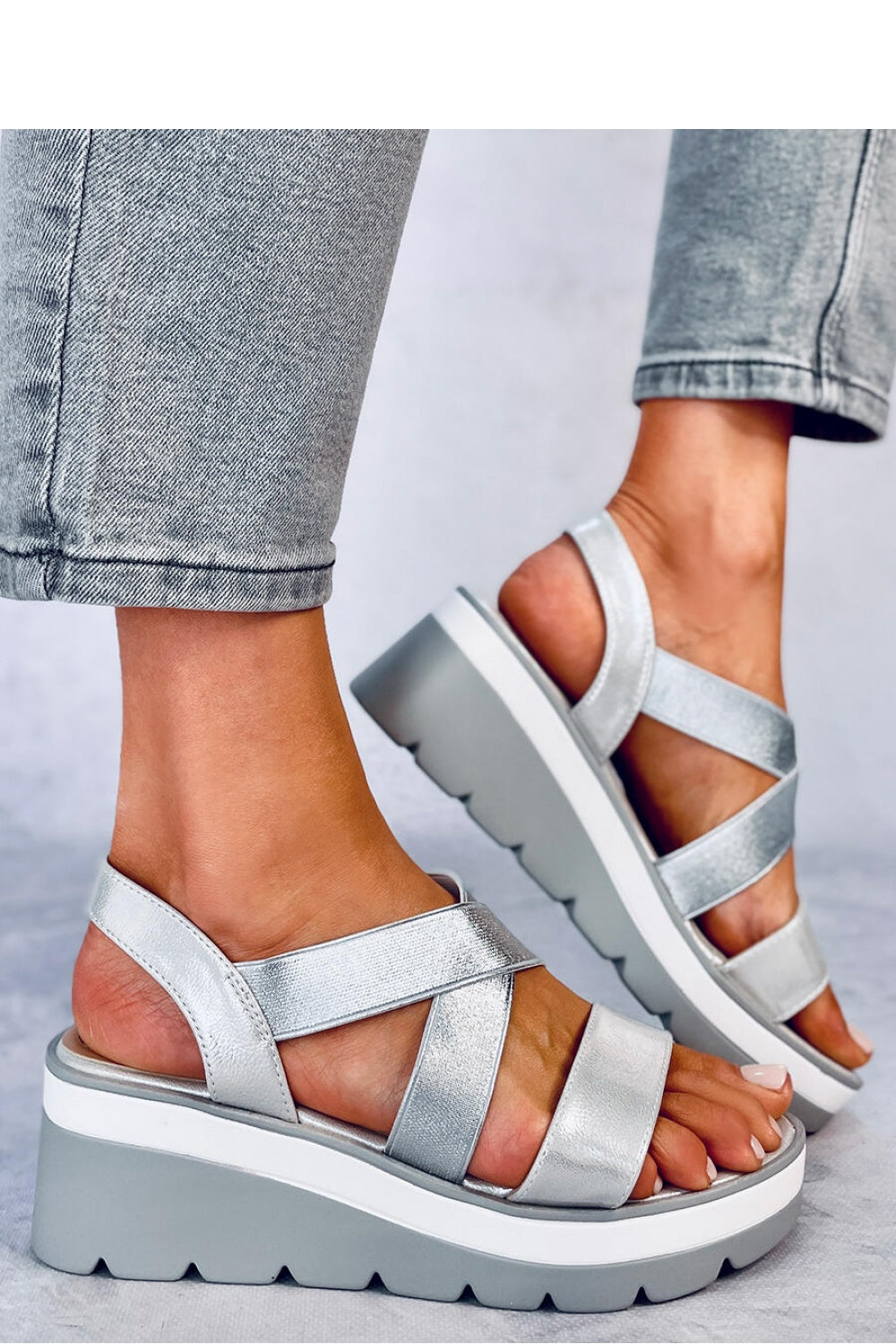 Sandalias tacón modelo 179920 Inello