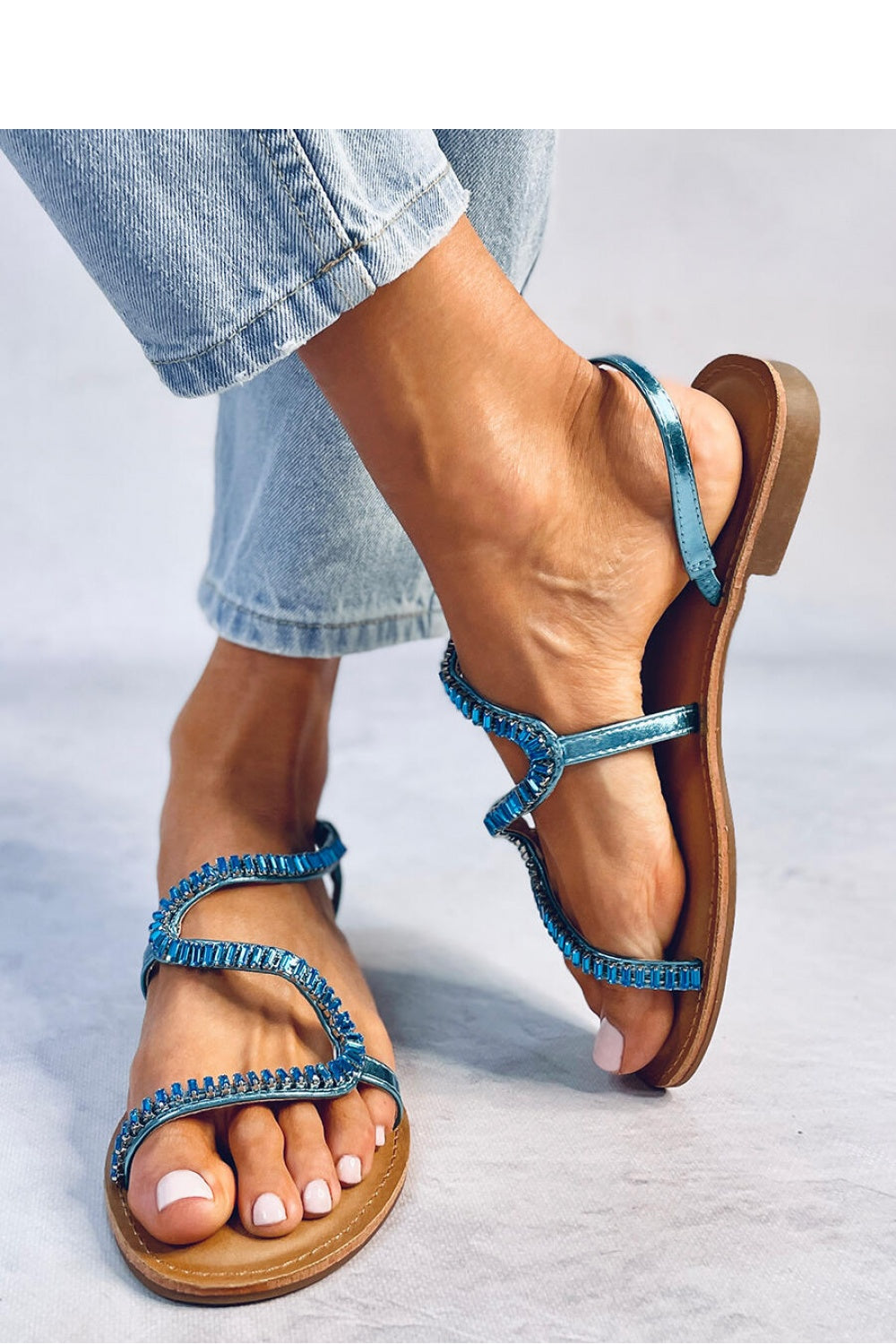 Sandalias modelo 182219 Inello
