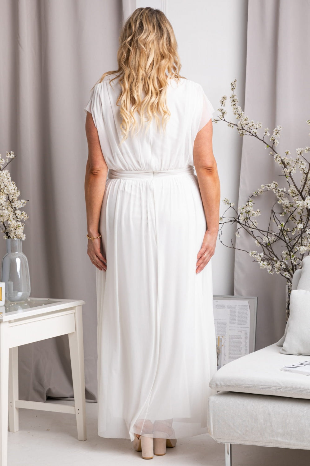 Vestido talla grande modelo 183281 Karko