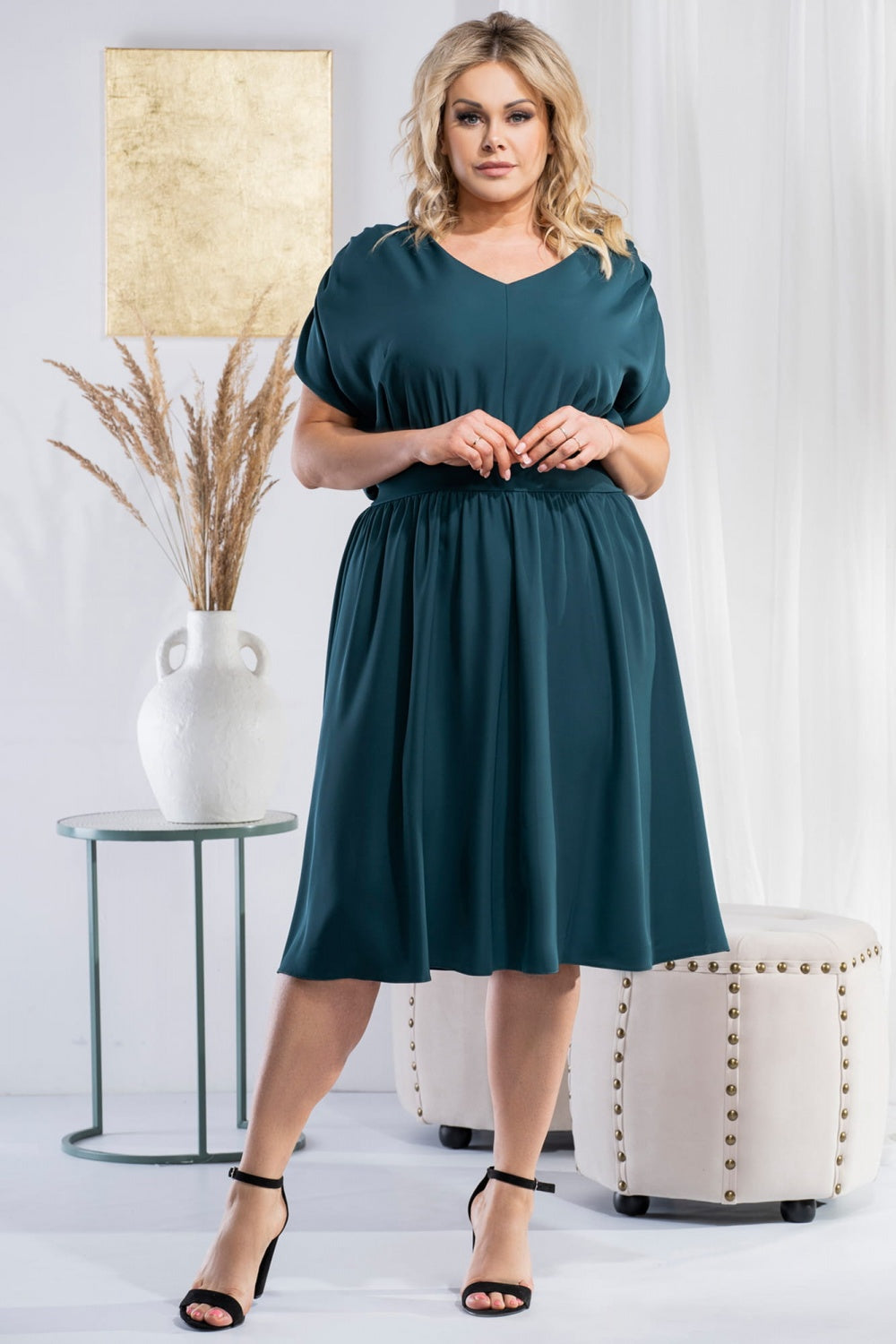 Vestido talla grande modelo 183387 Karko