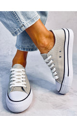 Zapatillas modelo 184261 Inello