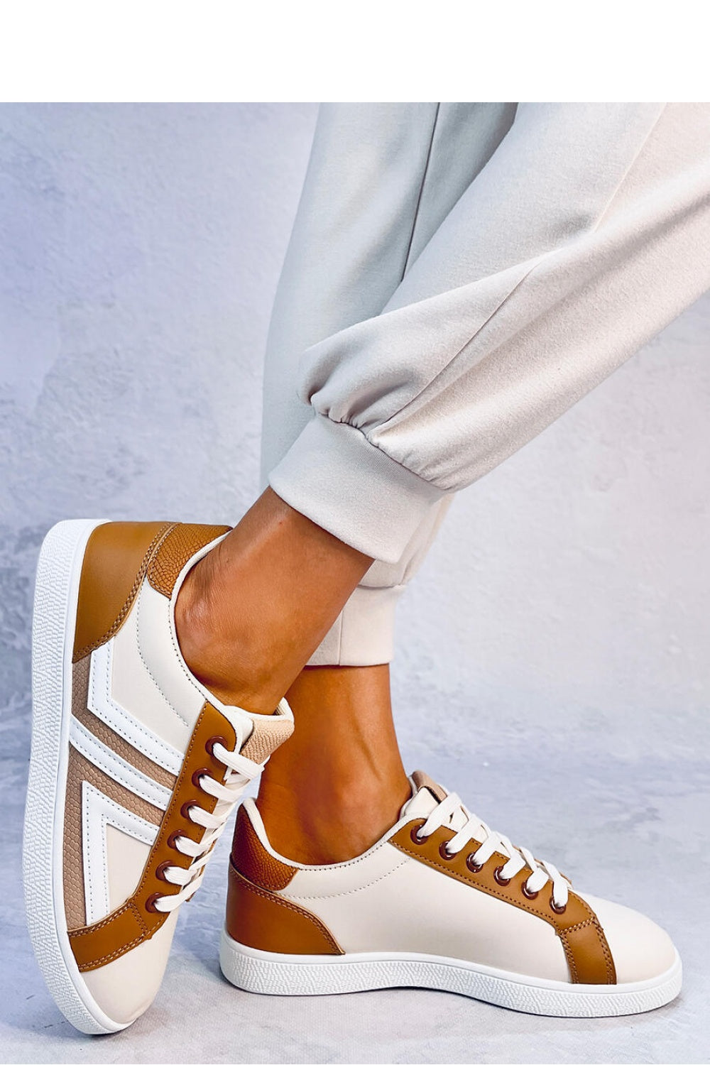 Zapatillas modelo 184269 Inello