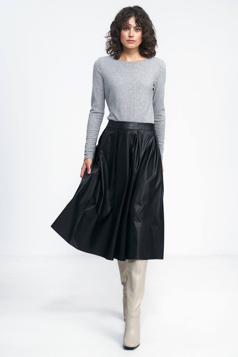 Falda modelo 184597 Nife