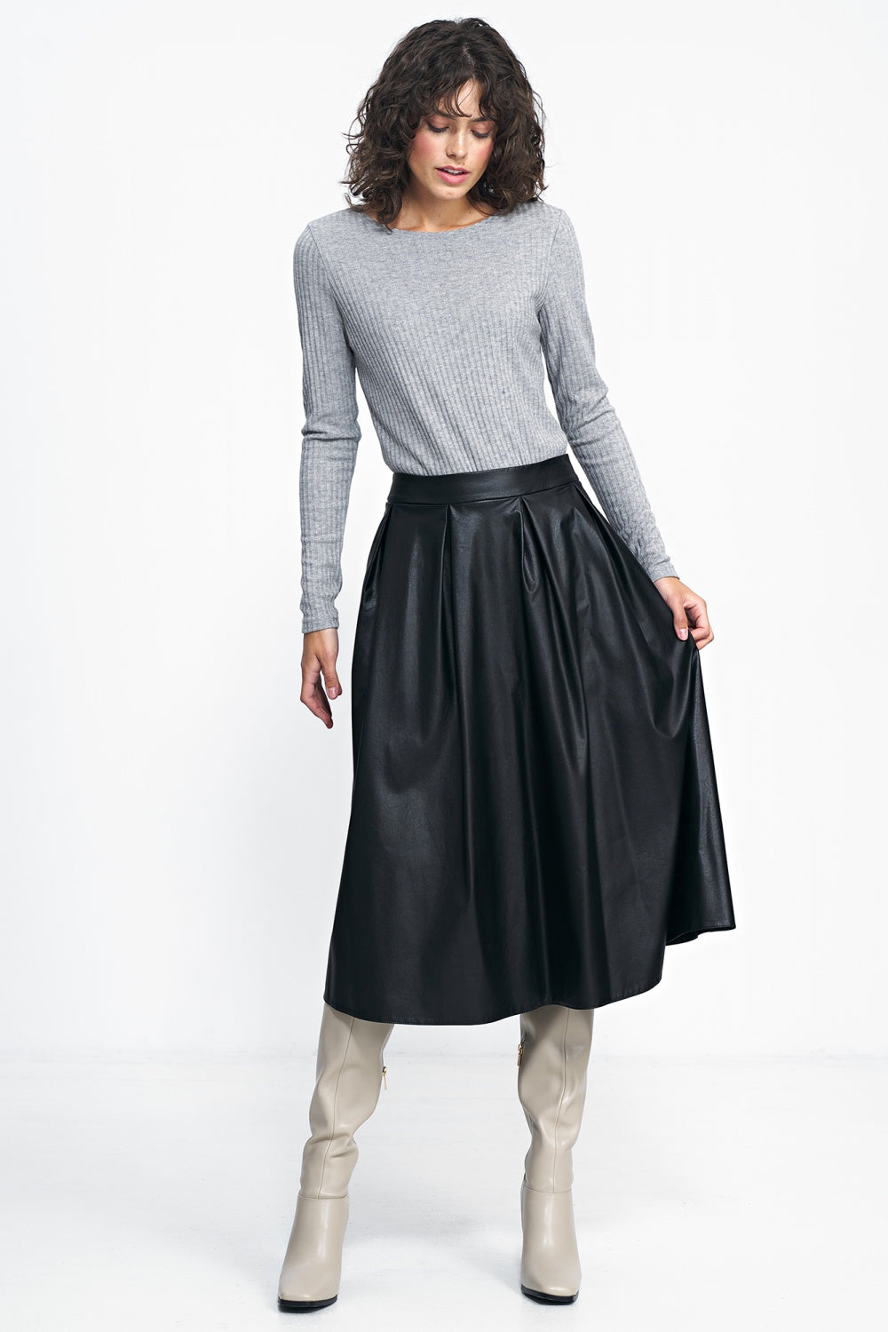 Falda modelo 184597 Nife
