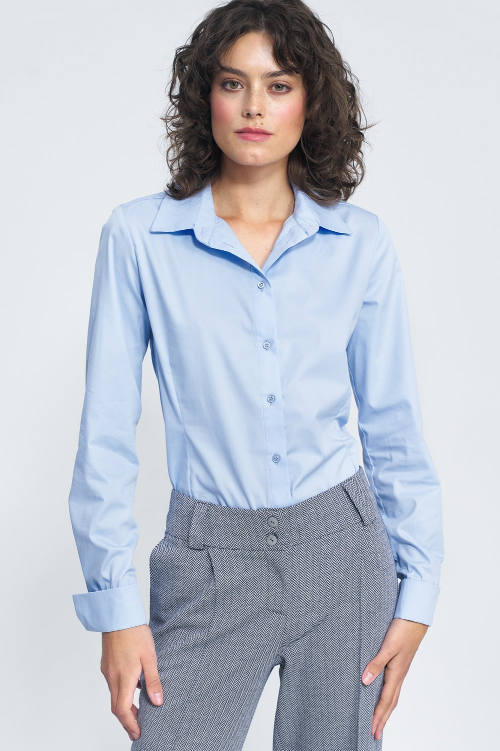 Camisa de manga larga modelo 184610 Nife