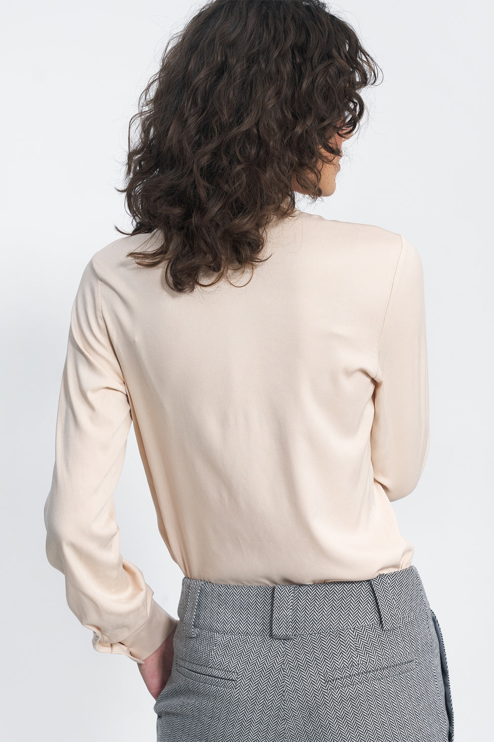 Camisa de manga larga modelo 184614 Nife