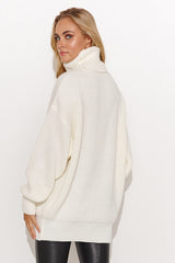 Jersey de cuello alto modelo 185212 Makadamia
