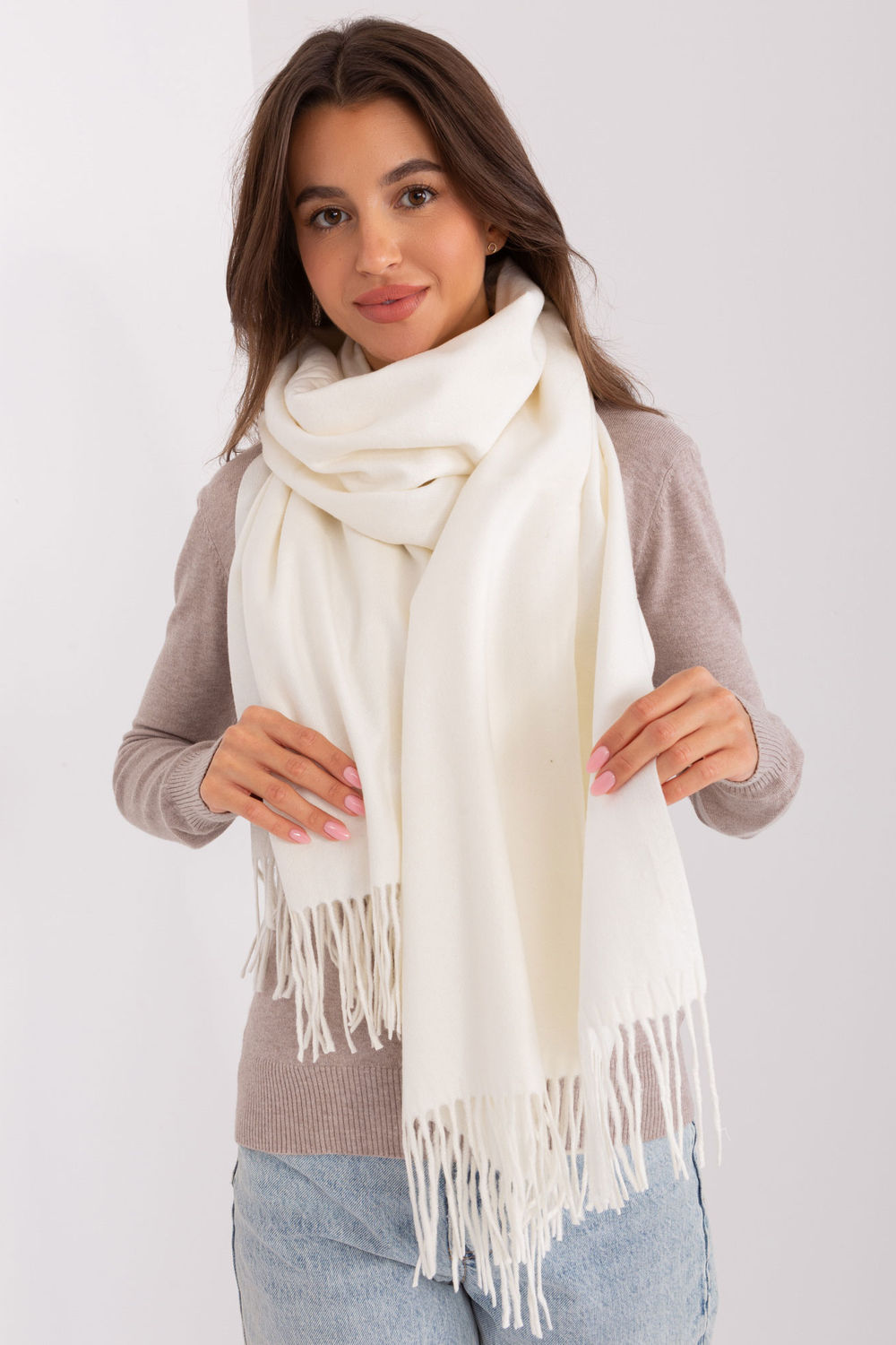 Mantón modelo 185893 AT