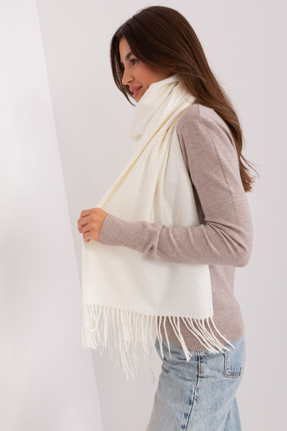 Mantón modelo 185893 AT