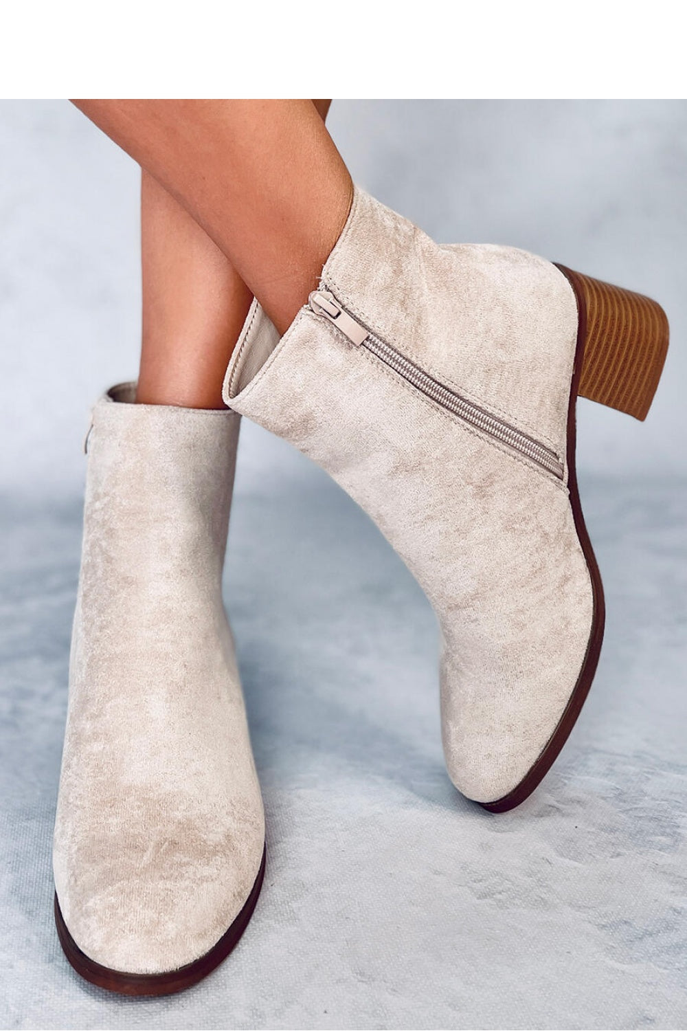 Botas tacón modelo 186254 Inello
