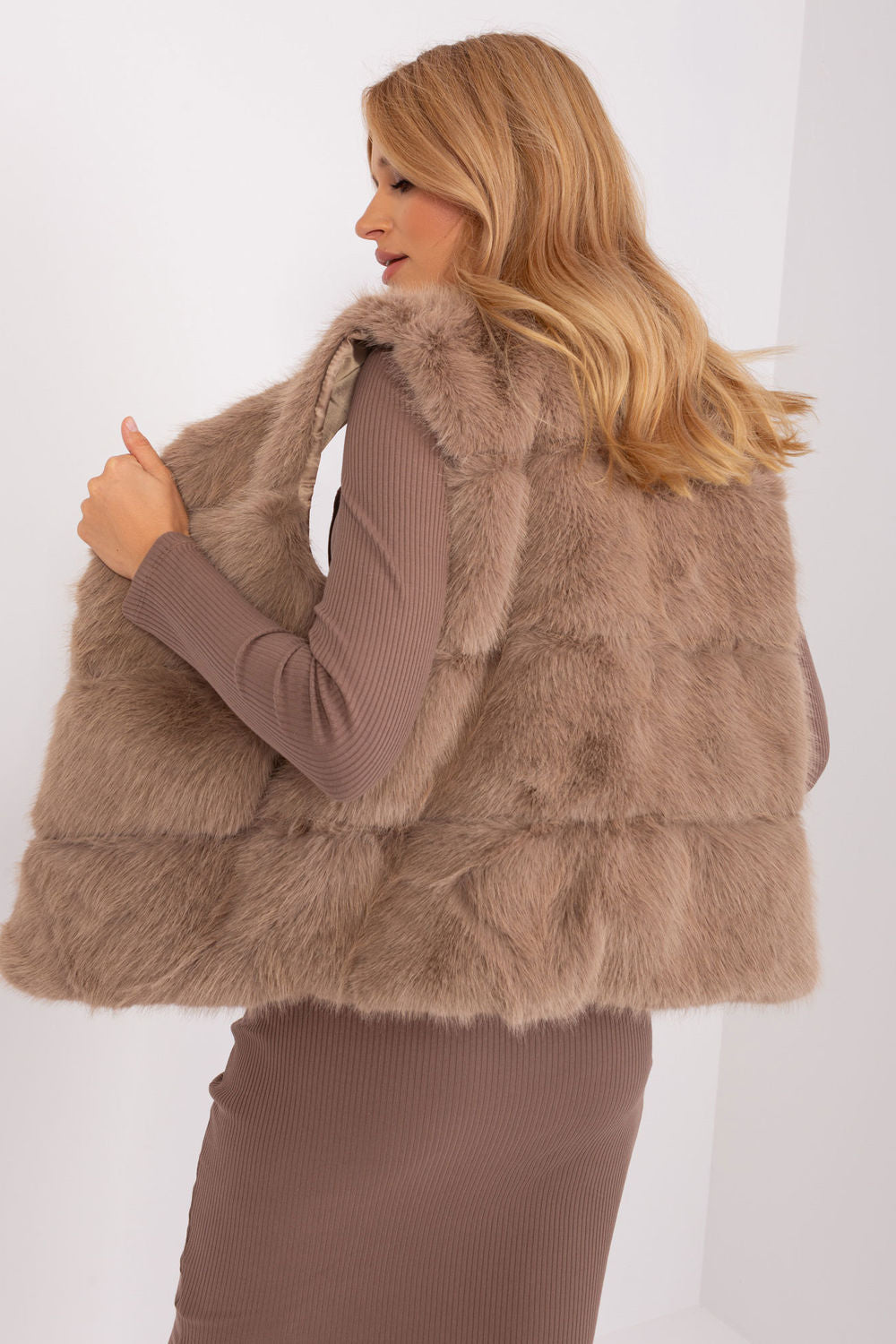 Chaleco modelo 186715 AT
