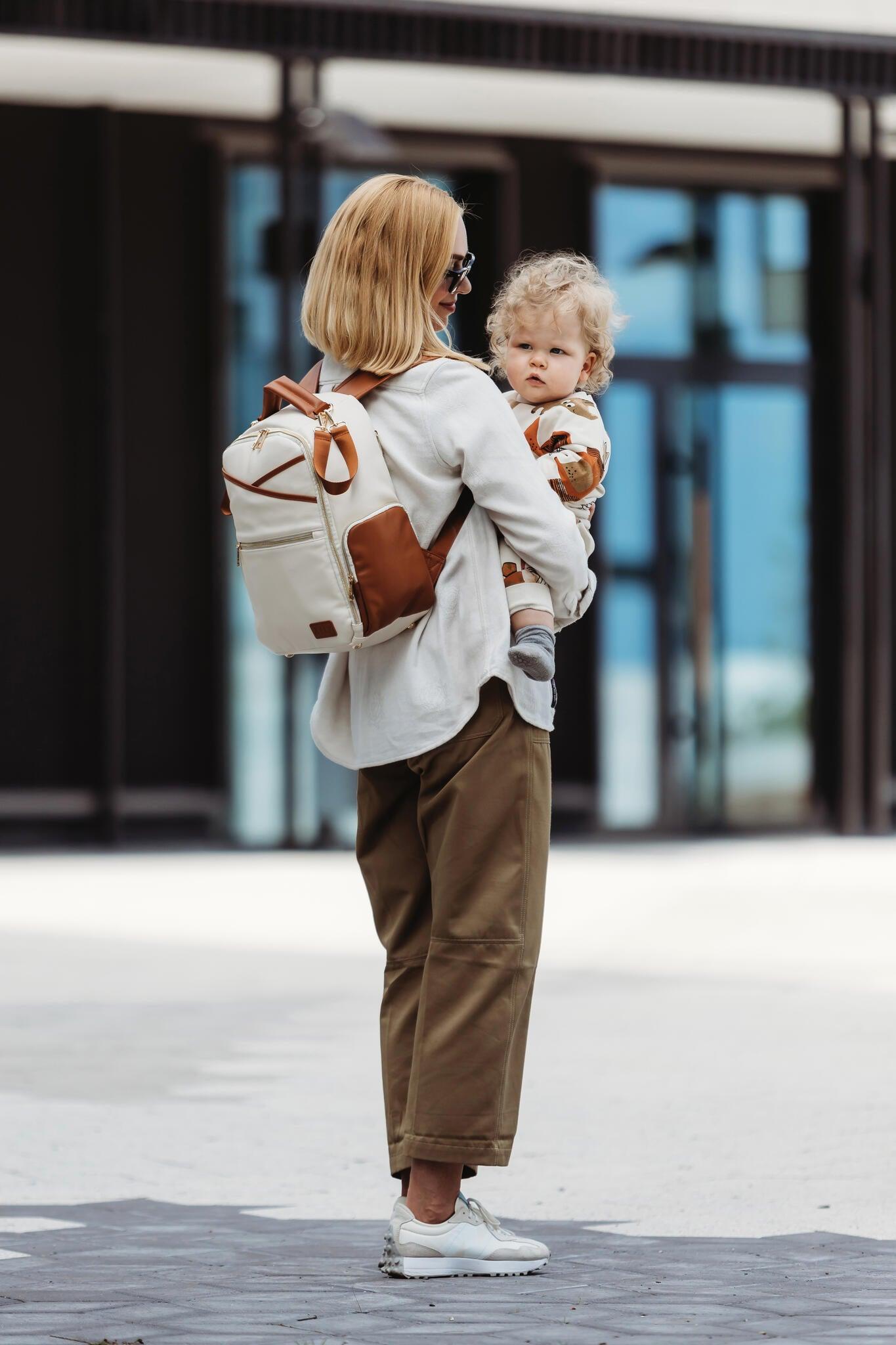 Mochila Pequeña para Pañales – Cappuccino - ZYOUNAT Boutique