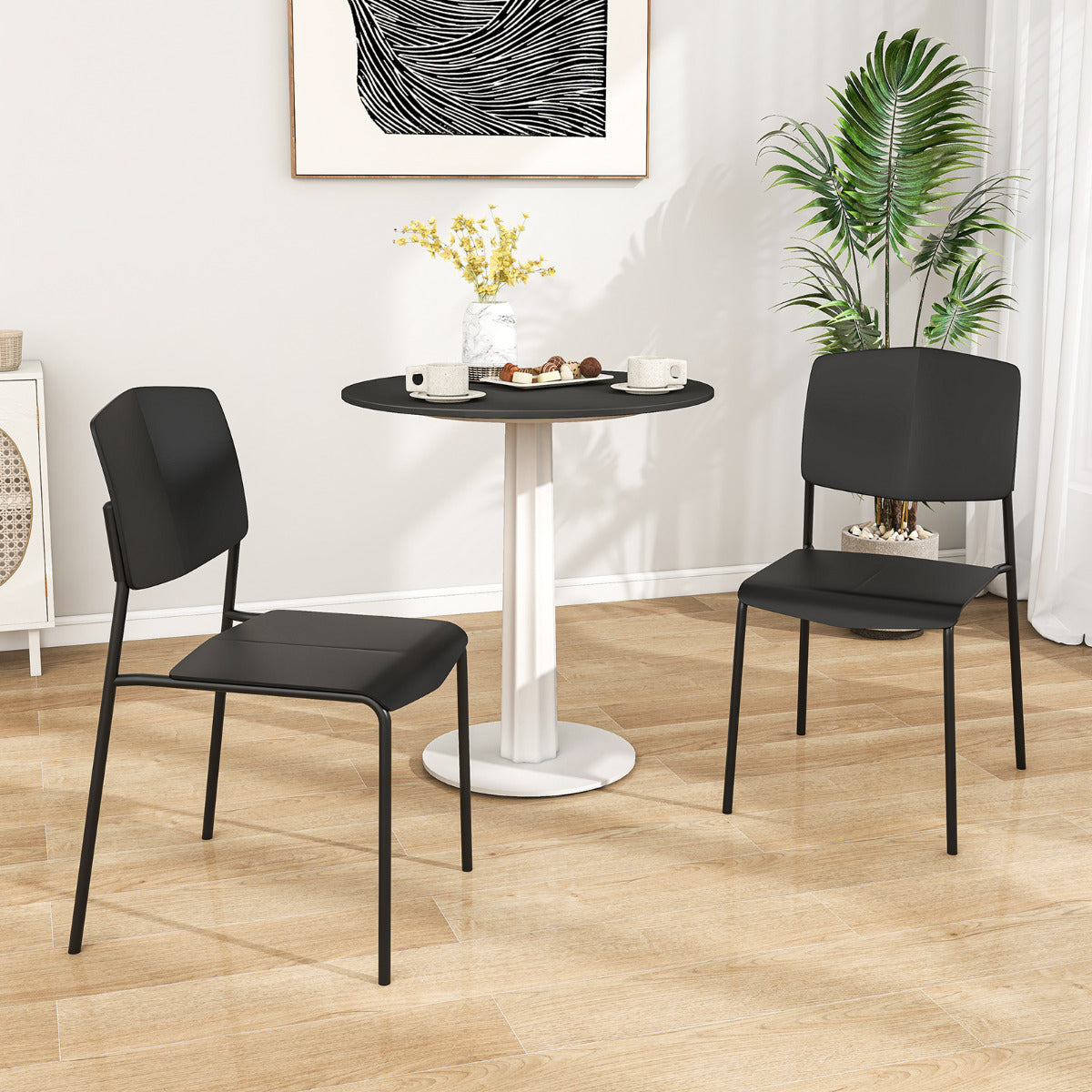 Juego de 4 Sillas sin Brazos con Respaldo Ergonómico y Asiento Ancho Sillas de Cocina Apilables para Comedor Carga de 160 kg Negro