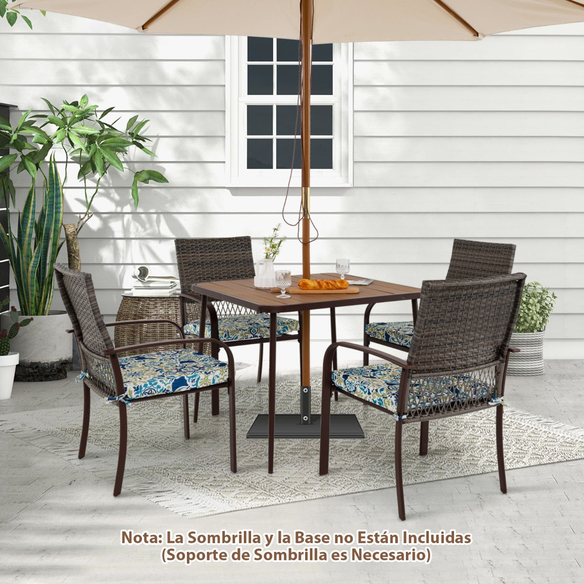 Conjunto de Comedor para Jardín 4 Sillas de Ratán con Cojines y Mesa Cuadrada con Agujero para Sombrilla