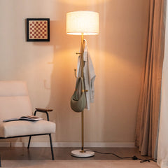 Lámpara de Pie 166,5 cm con Perchero Interruptor 5 Ganchos y Base Lámpara de Suelo Decoración para Sala de Estar y Dormitorio Dorado