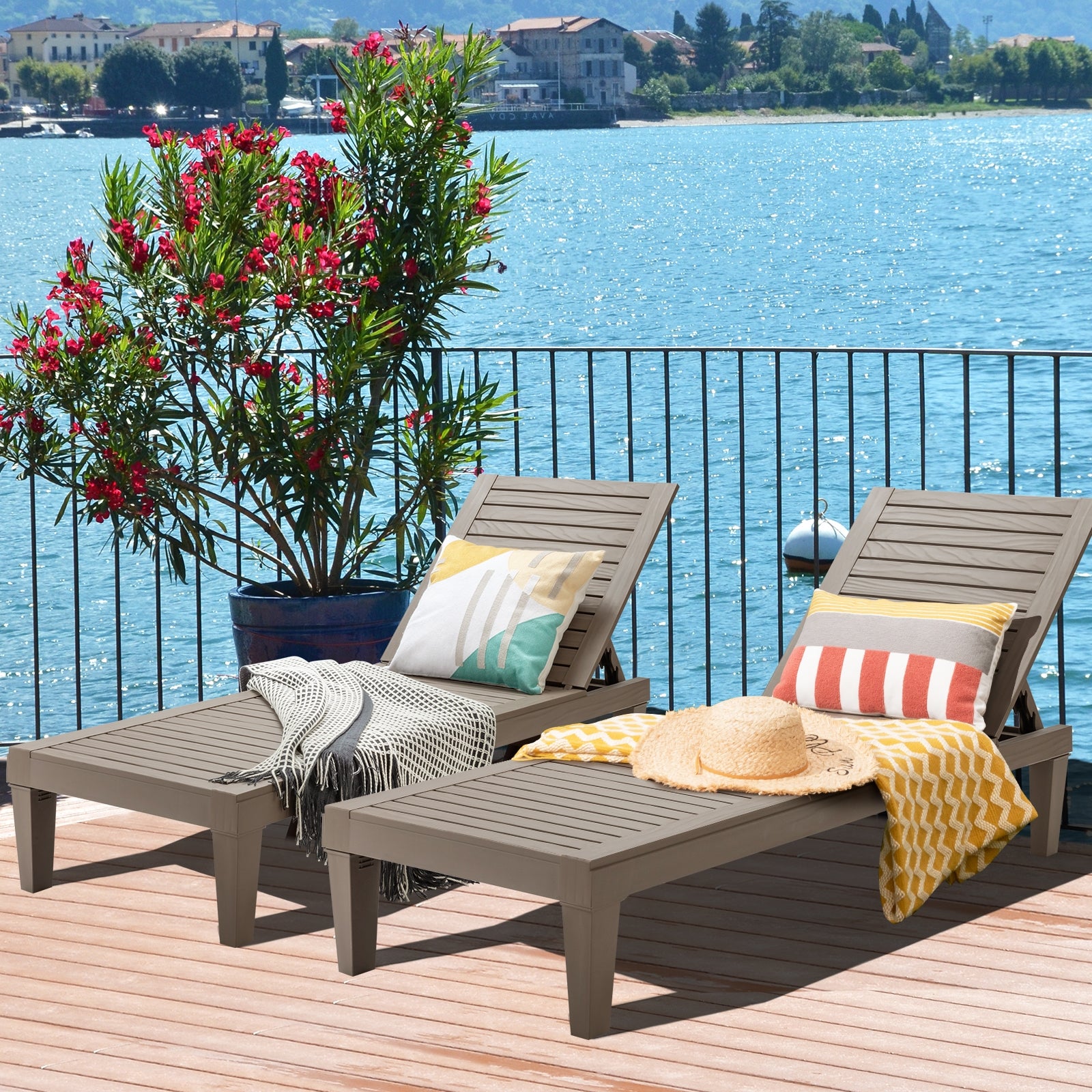 Tumbona para Patio Silla Reclinable de Exterior con Respaldo Regulable en 5 Posiciones para Balcón Playa Piscina Marrón 190 x 57,5 x 29 cm
