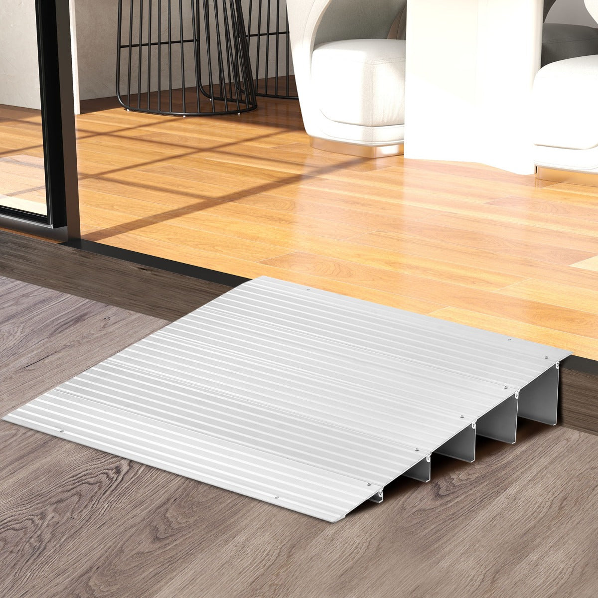 Rampa de Umbral de Puerta con Marco de Aluminio y Superficie Antideslizante Carga 317 kg para Sillas de Ruedas 86,5 x 66,5 x 13 cm Plata