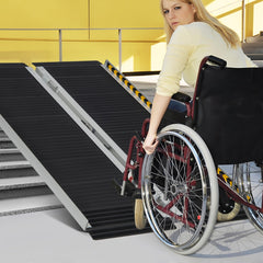 122 cm Rampa Portátil de Aluminio para Silla de Ruedas con Placa de Transición y Superficie Antideslizante para Umbrales y Escaleras