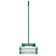 Rodillo Aireador de Césped Enrollable de 46 cm Aireación con Púas Giratorio Escudo Protector Aireación de Suelo Pesada para Jardín Patio