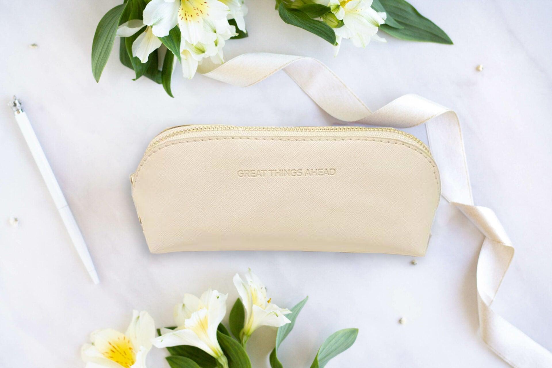 Estuche de Lápices Great Things Ahead - Beige - ZYOUNAT Boutique