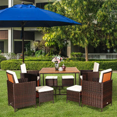 Set 9 Piezas Muebles de Comedor de Exterior Juego Conversación Sillas de Mimbre y Otomanas con Cojines para Jardín Patio Piscina Blanco