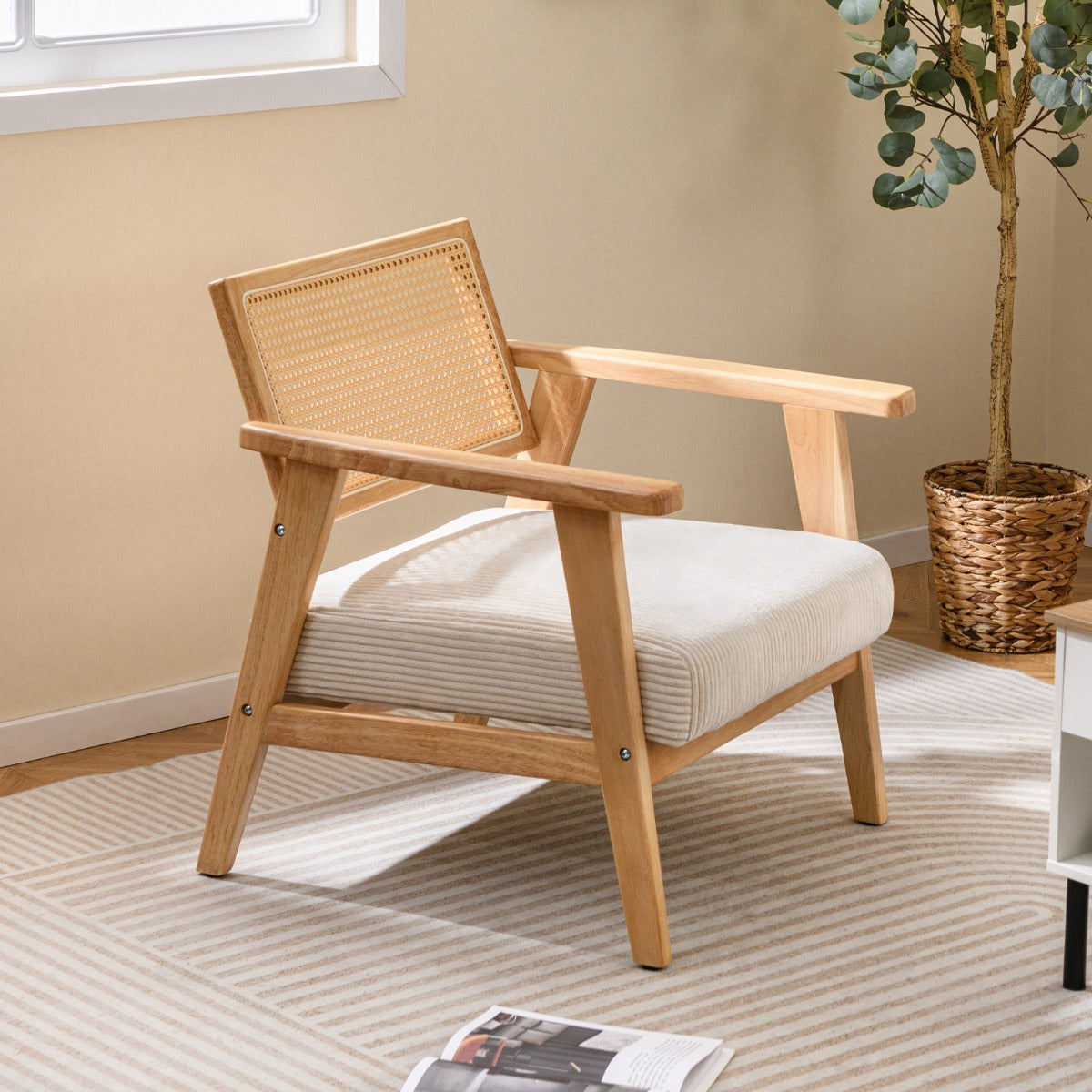 Silla de Ocio de Interior con Asiento Tapizado y Respaldo de Ratán 69 x 73 x 73 cm Natural