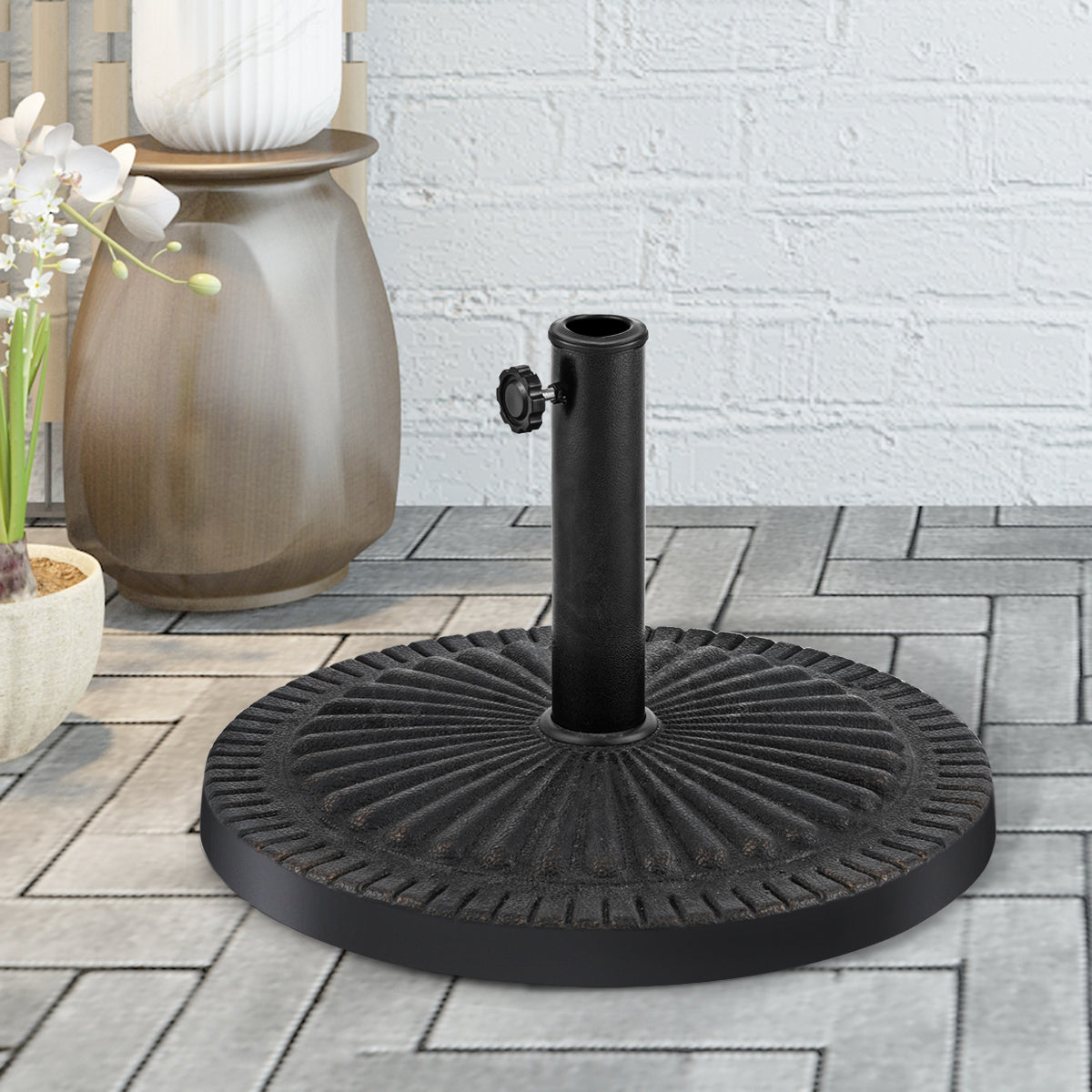 Soporte de Base Redonda de 49,5 cm para Sombrilla Resistente de Patio con Perilla de Ajuste Poste de Hierro Patrón Decorativo Bronce